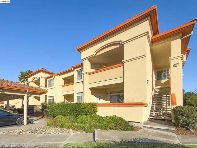 7052 Dublin Meadows St H, Dublin, California 94568