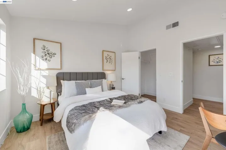 7052 Dublin Meadows St H, Dublin, California 94568