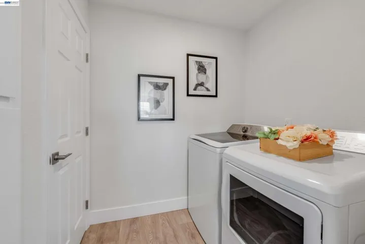 7052 Dublin Meadows St H, Dublin, California 94568