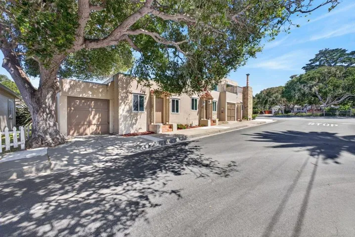 721 9th Street, Pacific Grove, California 93950