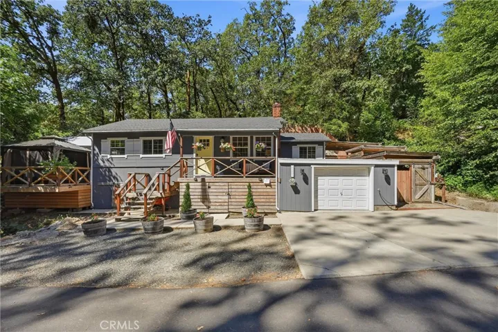 17337 Maple Shadows, Cobb, California 95461