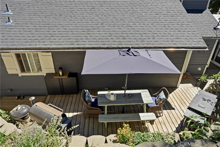 17337 Maple Shadows, Cobb, California 95461