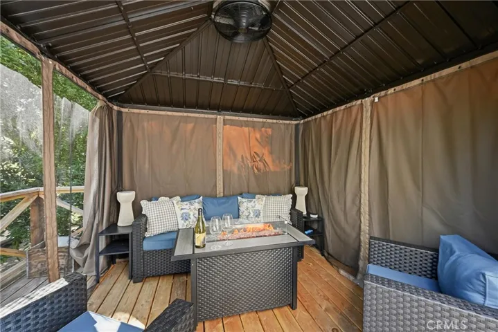 Screened gazebo