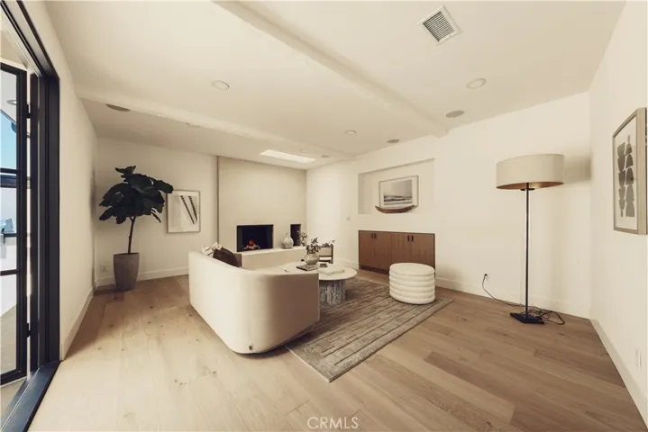 4195 Alonzo Ave, Encino, California 91316