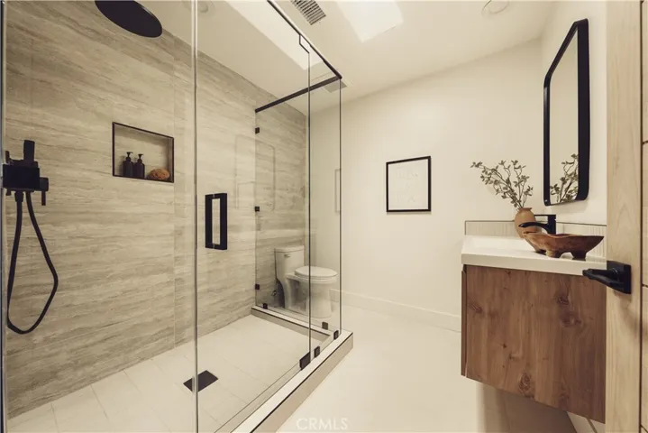 4195 Alonzo Ave, Encino, California 91316