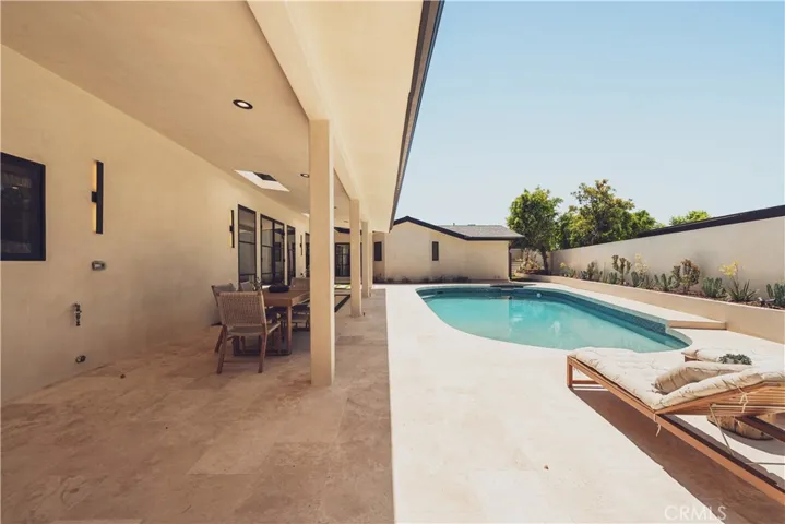 4195 Alonzo Ave, Encino, California 91316