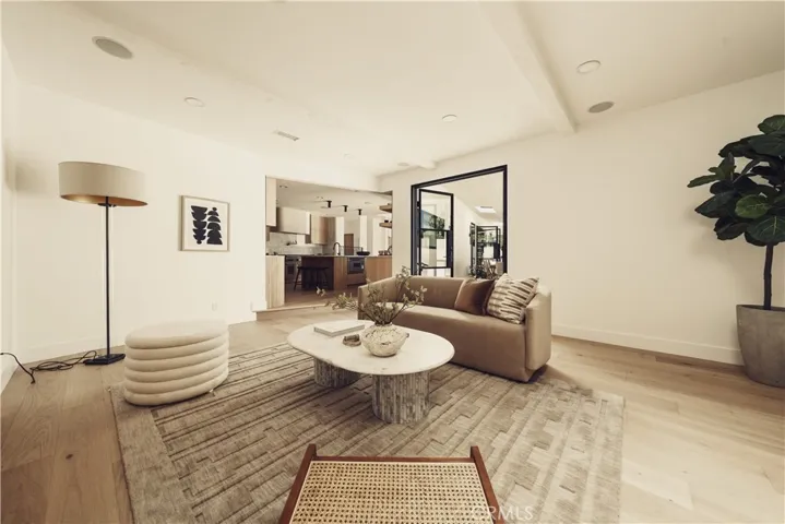 4195 Alonzo Ave, Encino, California 91316