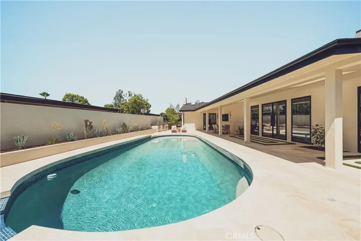 4195 Alonzo Ave, Encino, California 91316