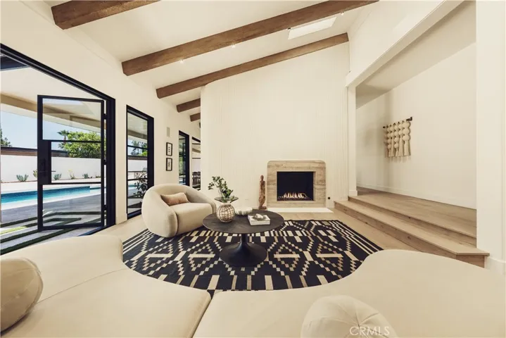 4195 Alonzo Ave, Encino, California 91316