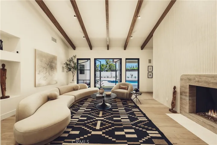 4195 Alonzo Ave, Encino, California 91316