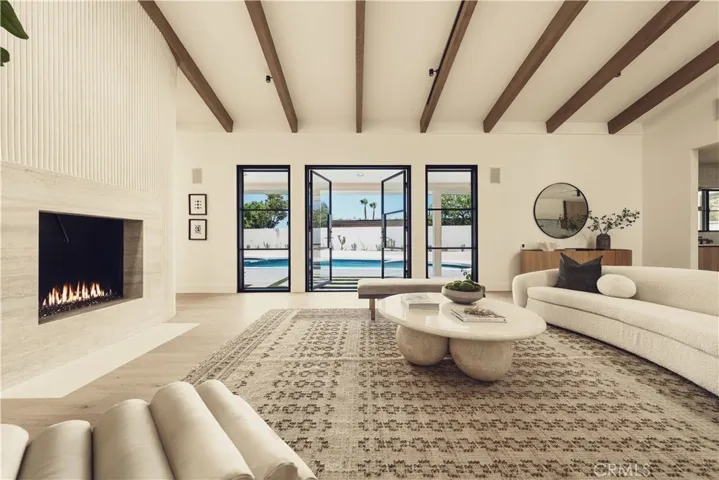 4195 Alonzo Ave, Encino, California 91316