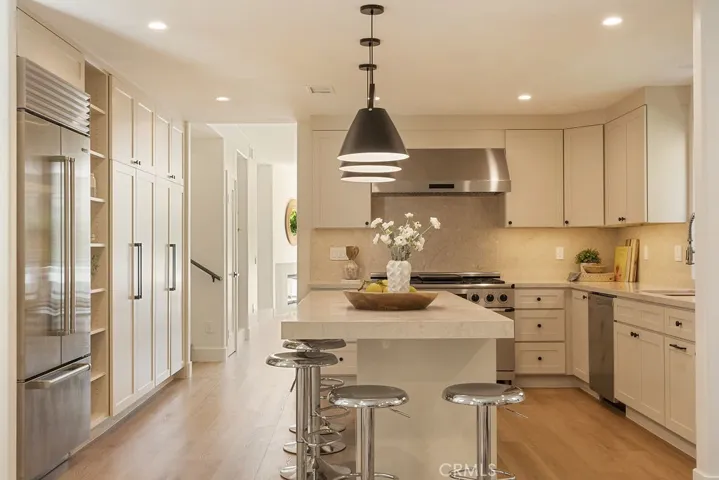 519 10th, Huntington Beach, California 92648