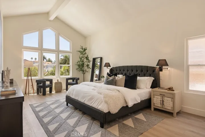 519 10th, Huntington Beach, California 92648