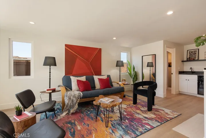 519 10th, Huntington Beach, California 92648