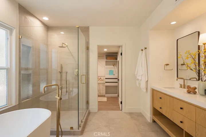 519 10th, Huntington Beach, California 92648