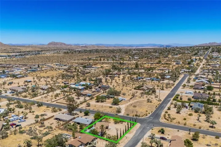57556 Pueblo, Yucca Valley, California 92284