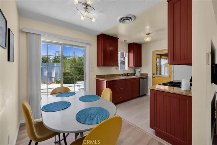 57556 Pueblo, Yucca Valley, California 92284