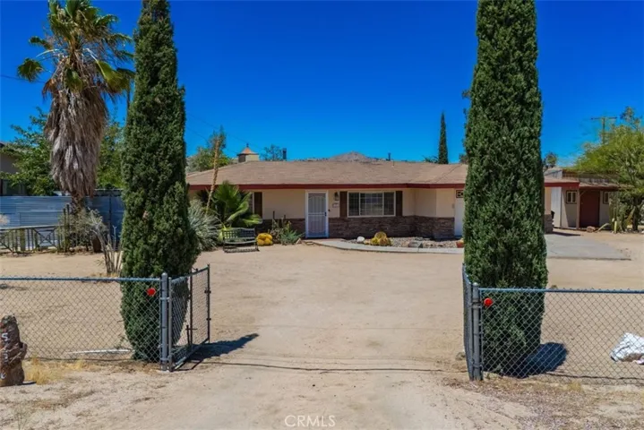 57556 Pueblo, Yucca Valley, California 92284