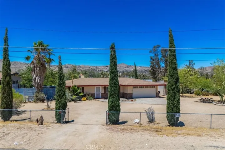 57556 Pueblo, Yucca Valley, California 92284