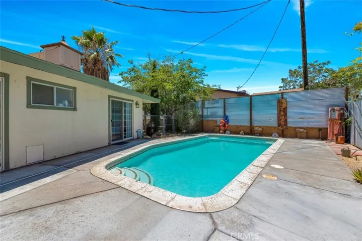 57556 Pueblo, Yucca Valley, California 92284