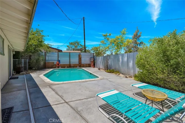 57556 Pueblo, Yucca Valley, California 92284