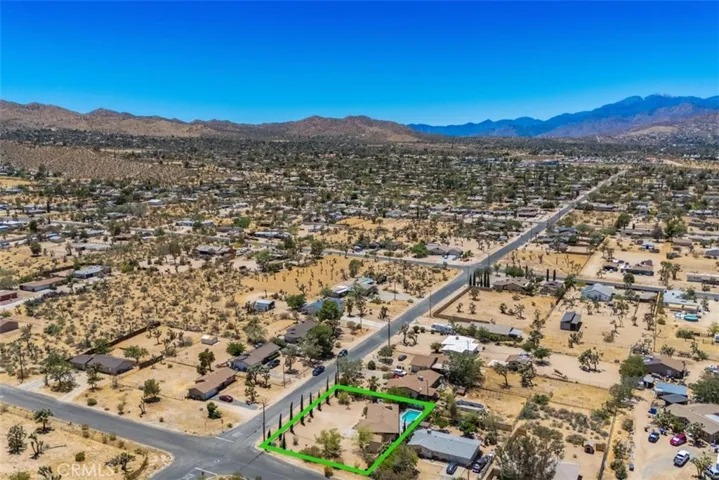 57556 Pueblo, Yucca Valley, California 92284