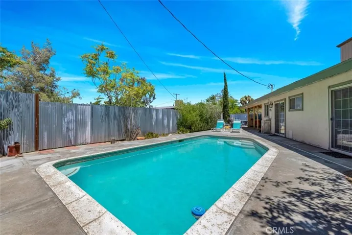 57556 Pueblo, Yucca Valley, California 92284