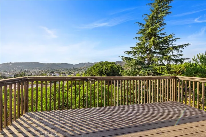 1232 La Paloma Glen, Escondido, California 92026