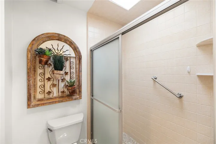 1232 La Paloma Glen, Escondido, California 92026