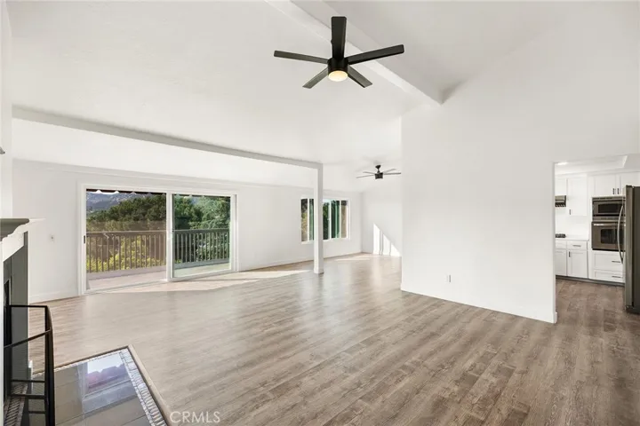 1232 La Paloma Glen, Escondido, California 92026