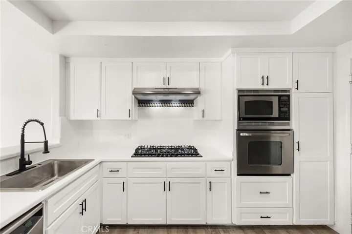 1232 La Paloma Glen, Escondido, California 92026