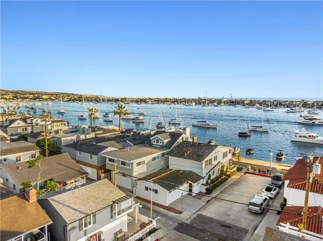 700 S Bay Front, Newport Beach, California 92662