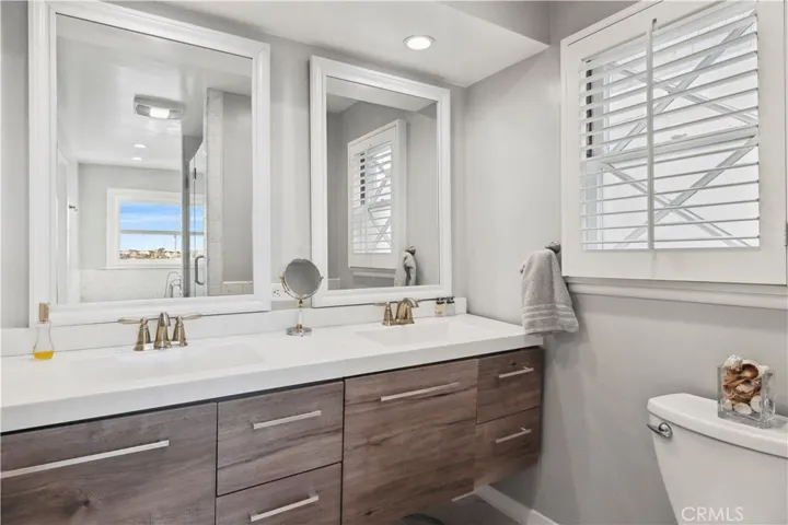700 S Bay Front, Newport Beach, California 92662