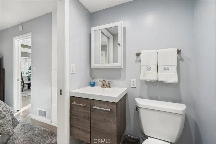 700 S Bay Front, Newport Beach, California 92662