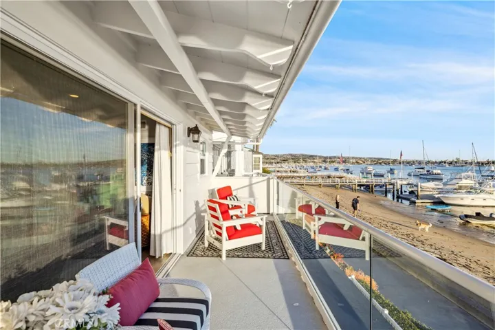 700 S Bay Front, Newport Beach, California 92662