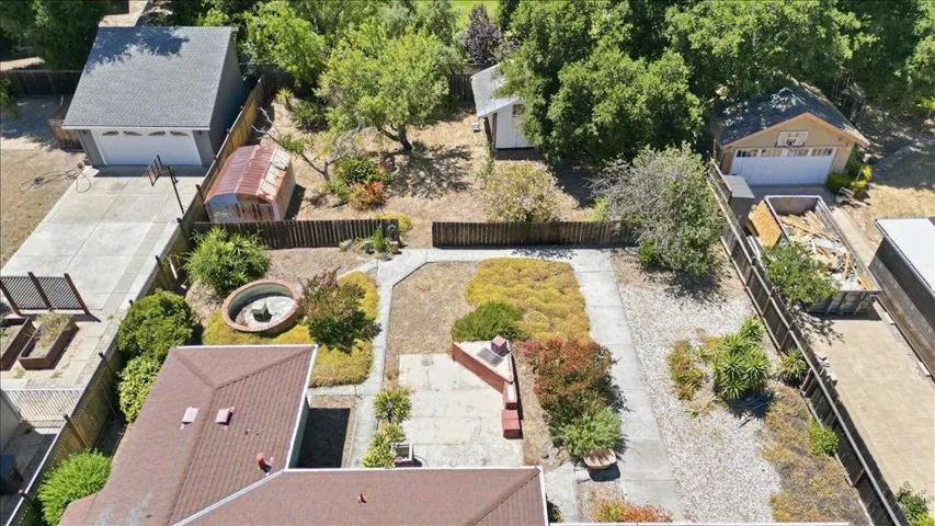 16375 W La Chiquita Avenue, Los Gatos, California 95032