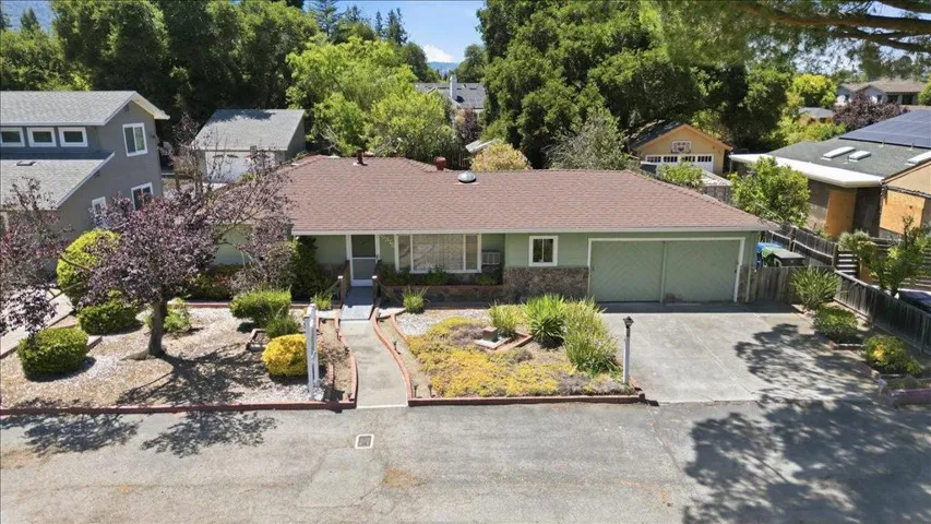 16375 W La Chiquita Avenue, Los Gatos, California 95032
