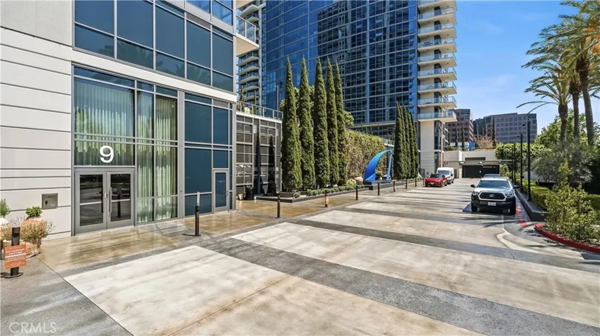 9 Macarthur Place N2002, Santa Ana, California 92707