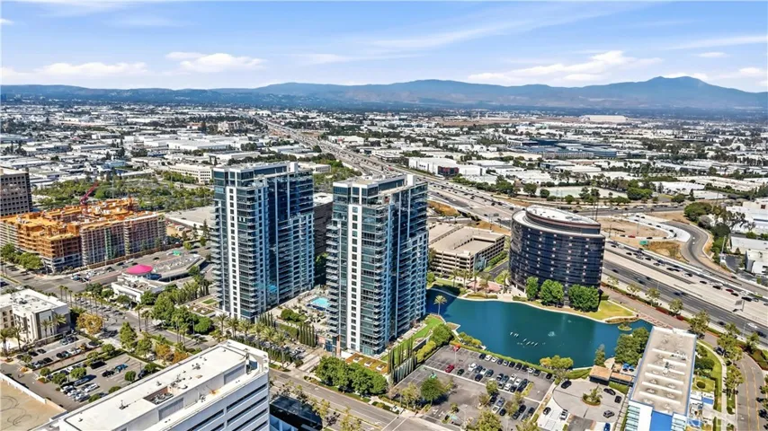 9 Macarthur Place N2002, Santa Ana, California 92707
