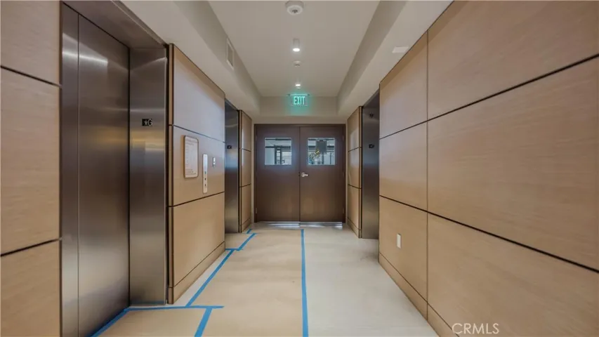 9 Macarthur Place N2002, Santa Ana, California 92707