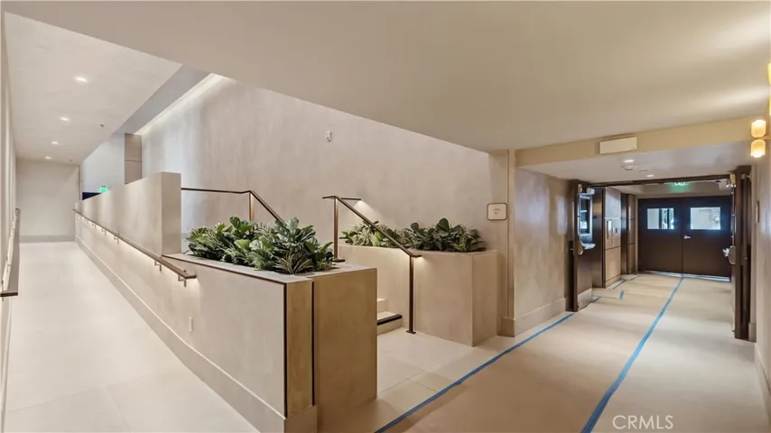 9 Macarthur Place N2002, Santa Ana, California 92707