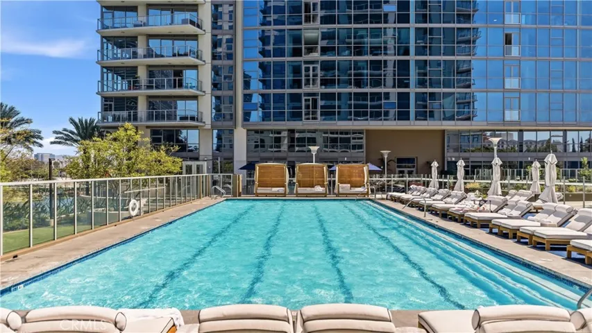 9 Macarthur Place N2002, Santa Ana, California 92707