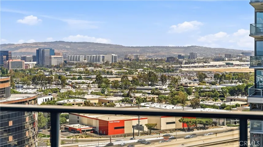 9 Macarthur Place N2002, Santa Ana, California 92707