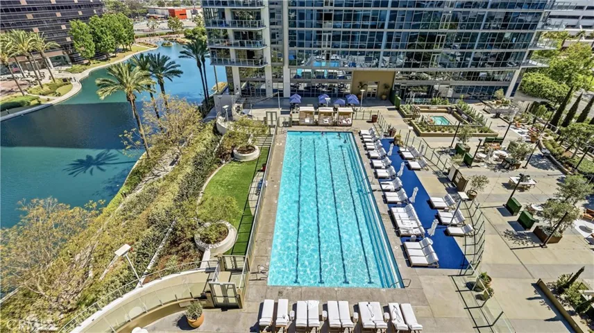 9 Macarthur Place N2002, Santa Ana, California 92707