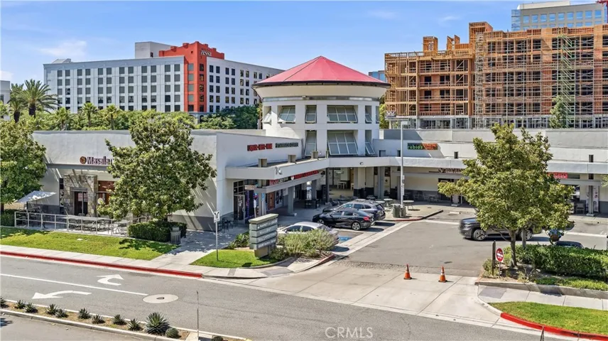 9 Macarthur Place N2002, Santa Ana, California 92707
