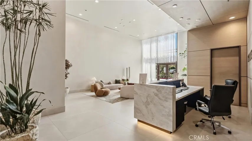 9 Macarthur Place N2002, Santa Ana, California 92707