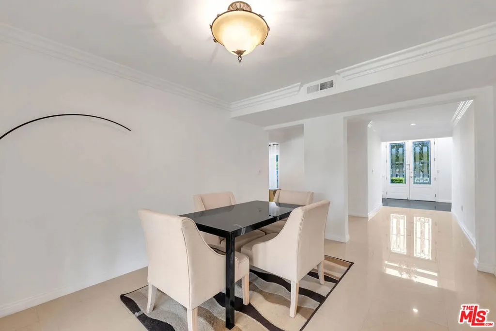 5890 Fairhaven Avenue, Woodland Hills, California 91367 — photo 4