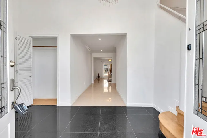 5890 Fairhaven Avenue, Woodland Hills, California 91367