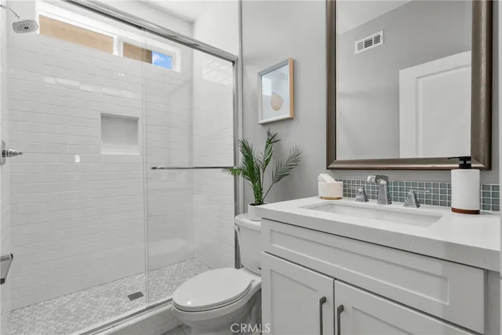 18138 Tableau, Saugus, California 91350