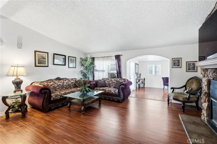 2121 E Ave I Spc 10 10, Lancaster, California 93535